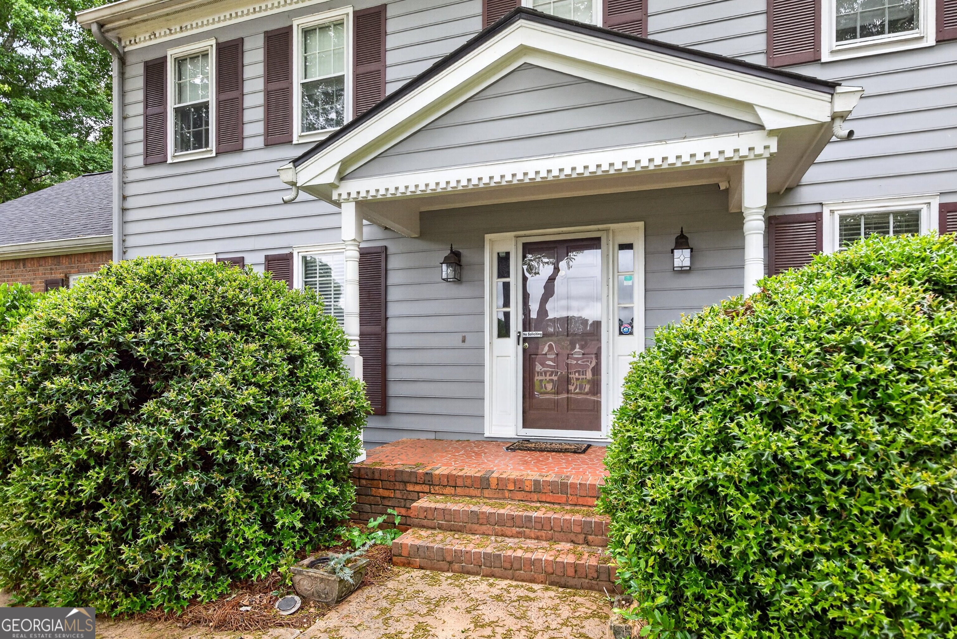 205 Dix Lee On Drive Fayetteville GA 30214
