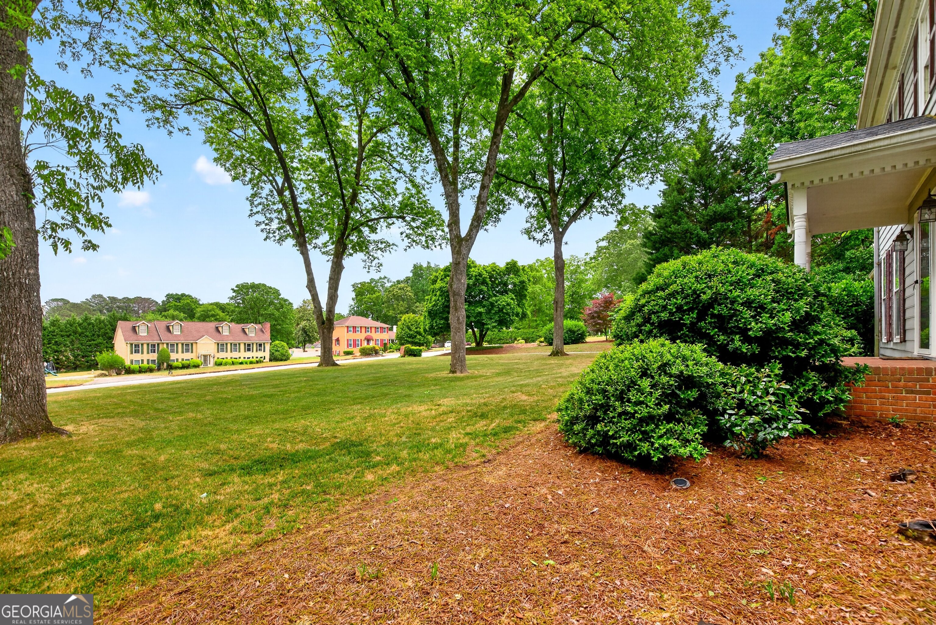205 Dix Lee On Drive Fayetteville GA 30214