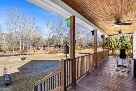 328 Paul's Meadow Hayesville NC 28904