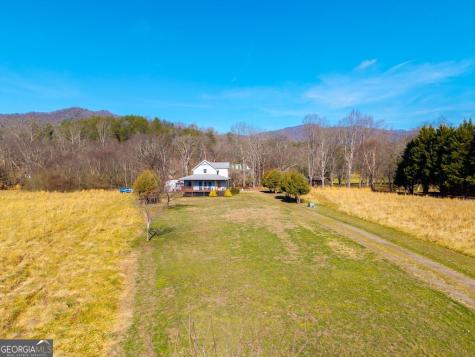 328 Paul's Meadow Hayesville NC 28904