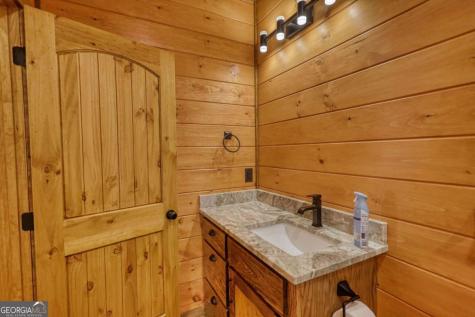 483 Church Street Blue Ridge GA 30513