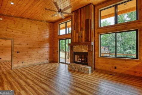 483 Church Street Blue Ridge GA 30513