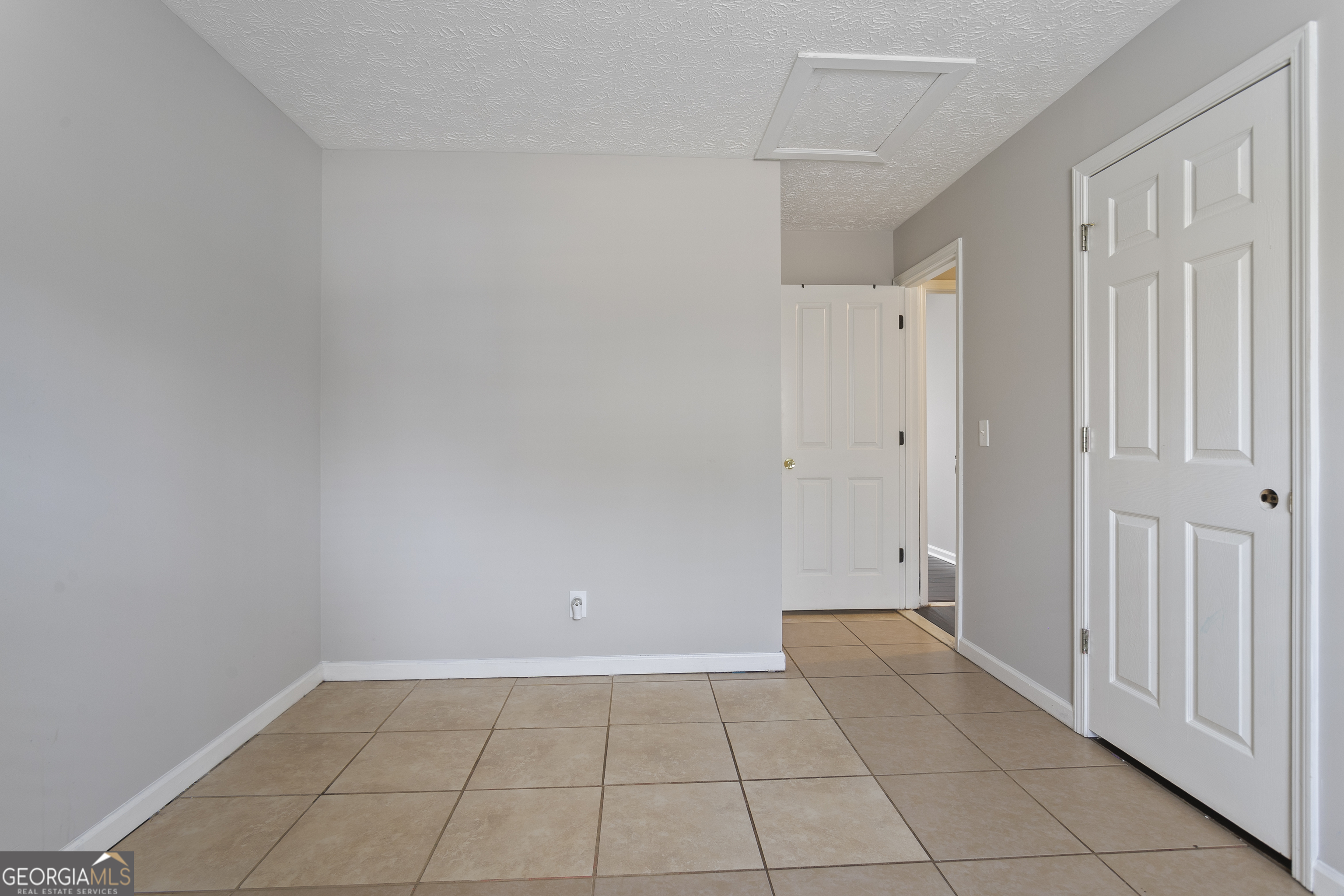 1071 Braddock Circle Woodstock GA 30189