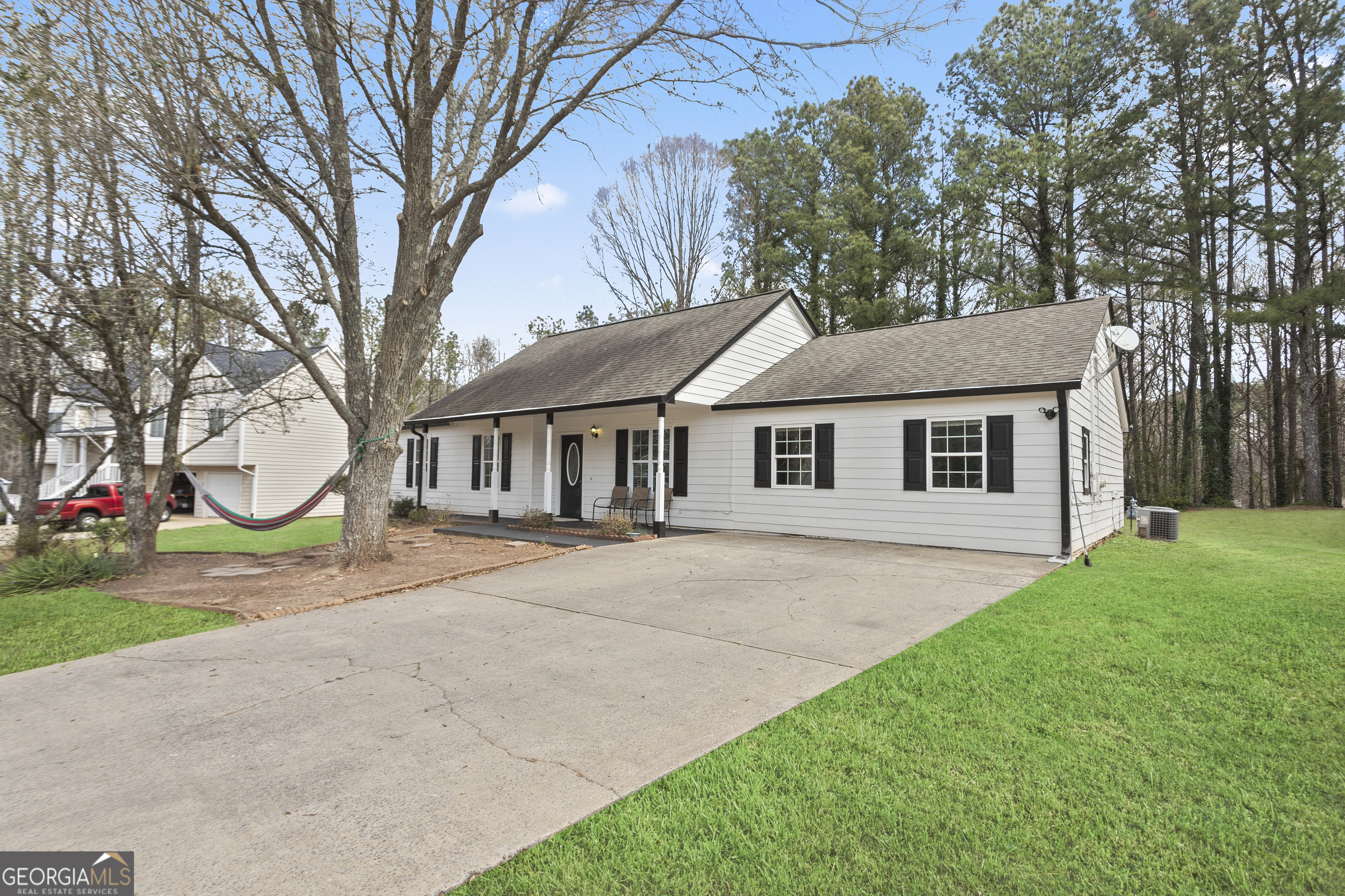 1071 Braddock Circle Woodstock GA 30189