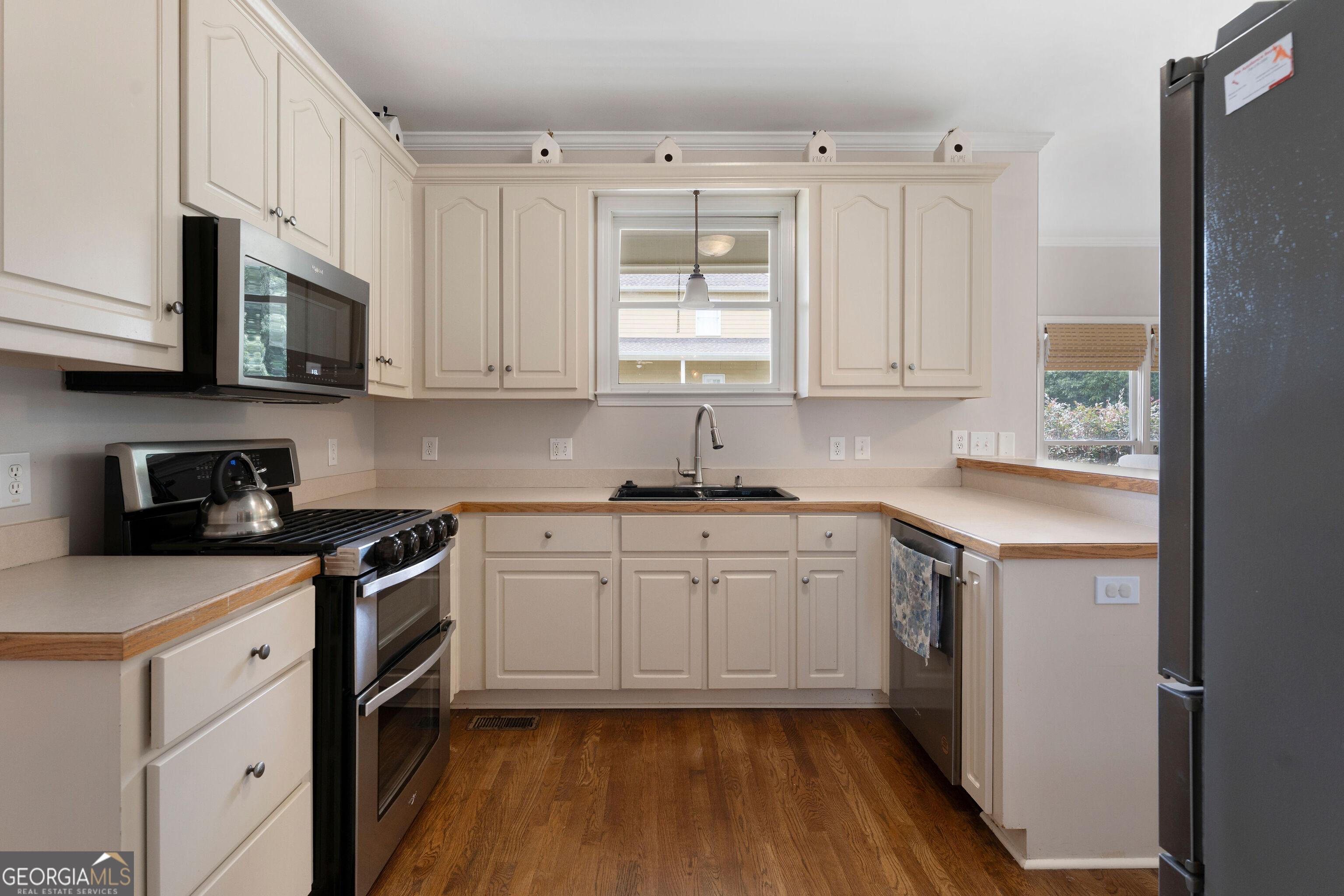 17 Lowry Way Euharlee GA 30145