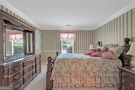19 Meadow Crest Court Powder Springs GA 30127