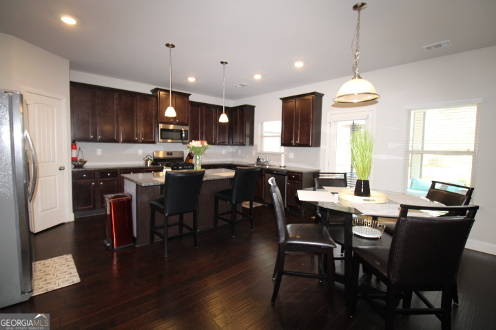 1725 Wesminster Circle Griffin GA 30223
