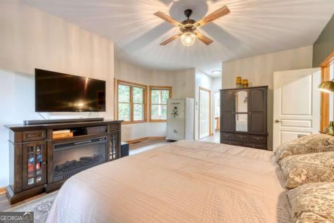 39 Mccracken Cove Road Hayesville NC 28904
