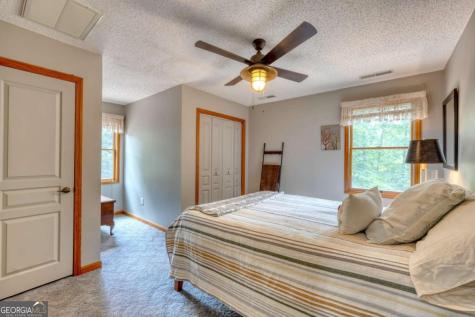 39 Mccracken Cove Road Hayesville NC 28904