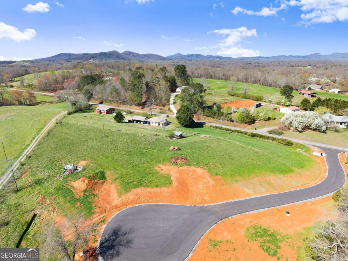 67 White Oak Court Cleveland GA 30528