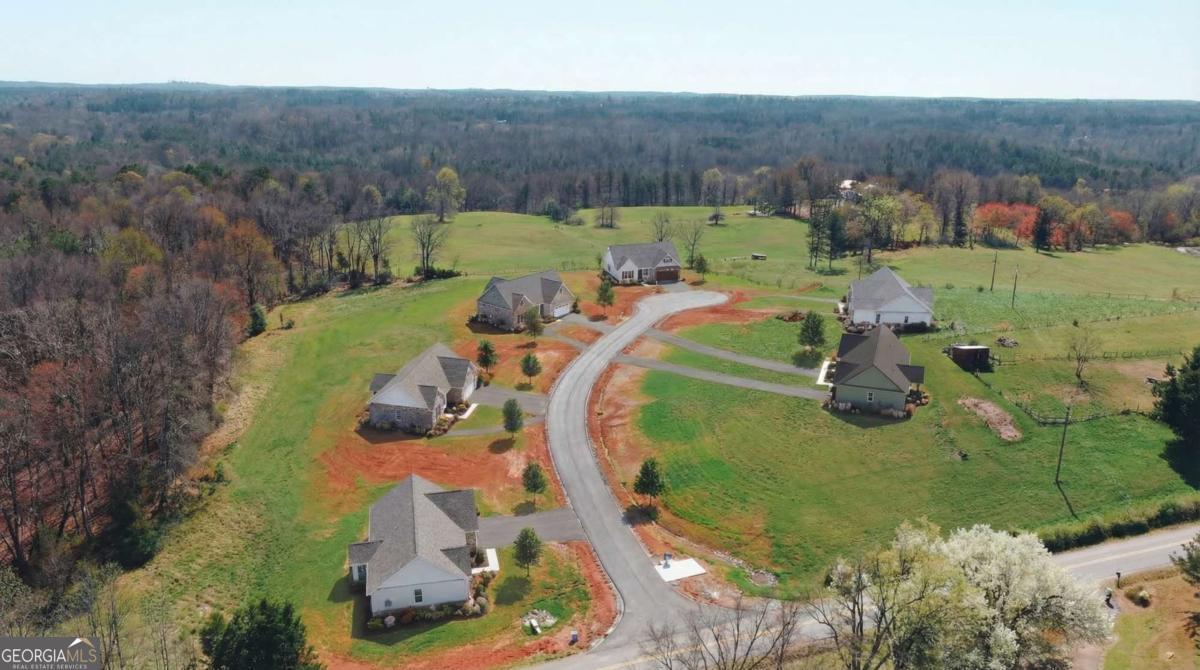 67 White Oak Court Cleveland GA 30528