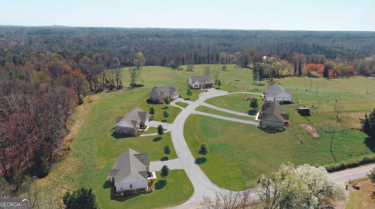 67 White Oak Court Cleveland GA 30528