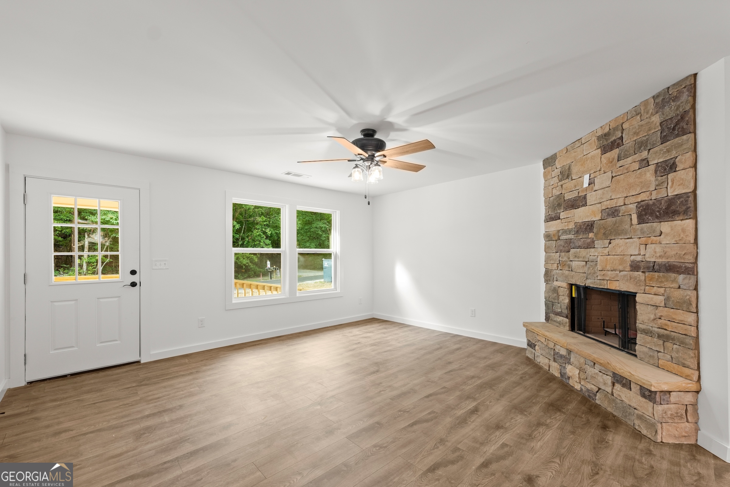 67 White Oak Court Cleveland GA 30528