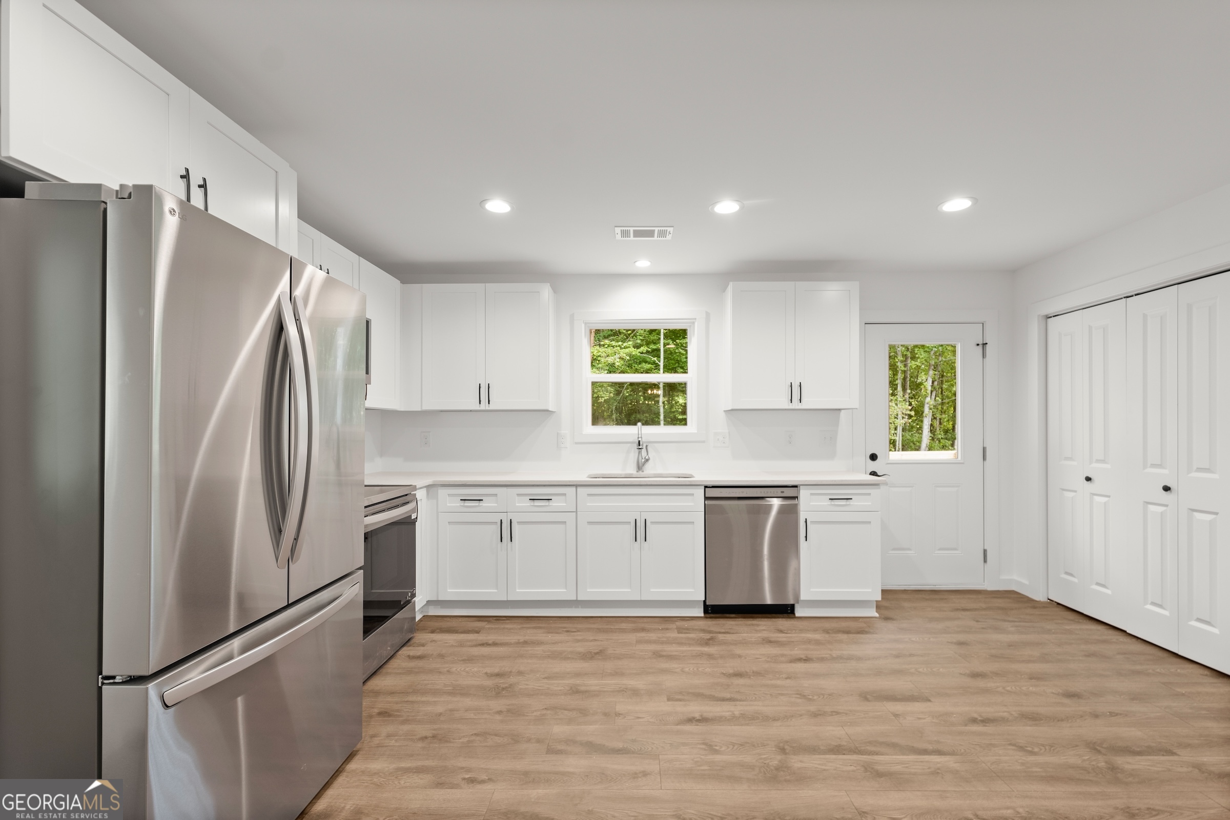 67 White Oak Court Cleveland GA 30528
