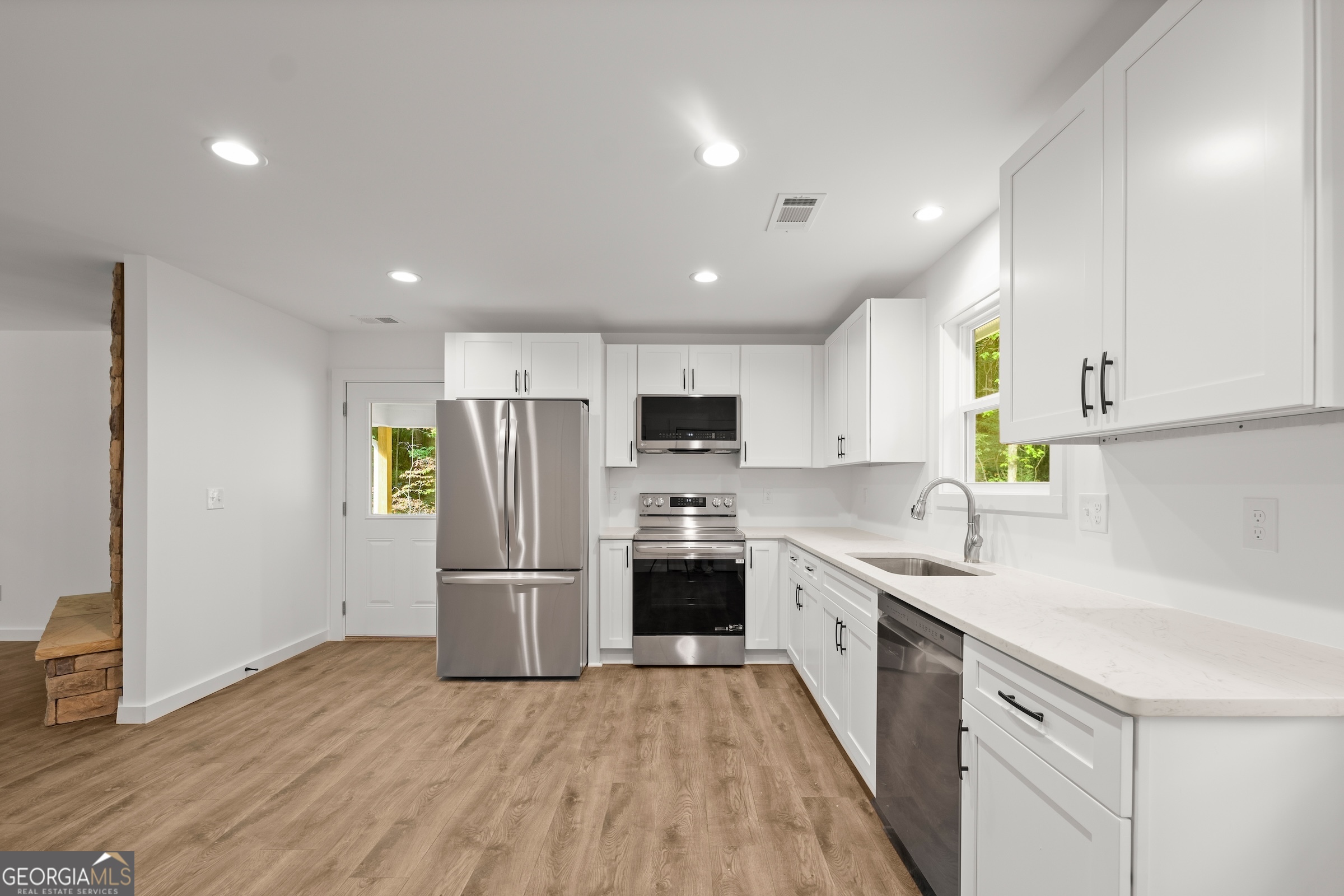 67 White Oak Court Cleveland GA 30528