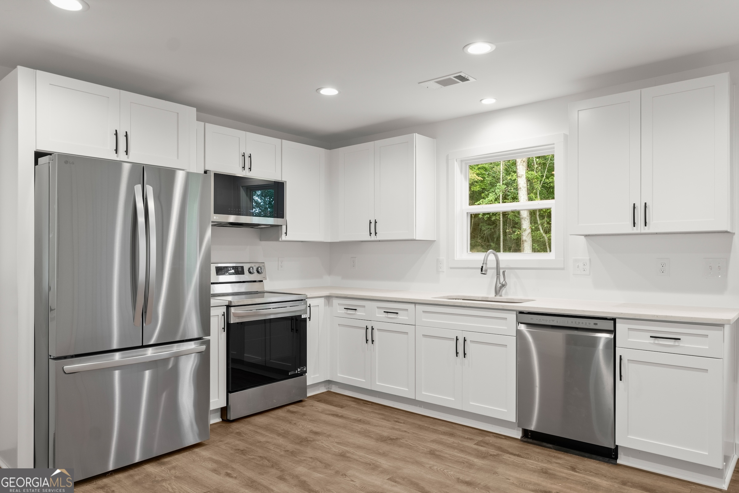 67 White Oak Court Cleveland GA 30528