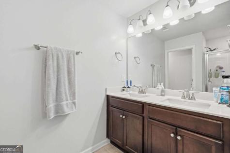 5624 Berney Circle Powder Springs GA 30127
