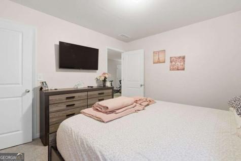 5624 Berney Circle Powder Springs GA 30127