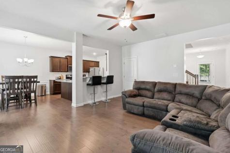 5624 Berney Circle Powder Springs GA 30127