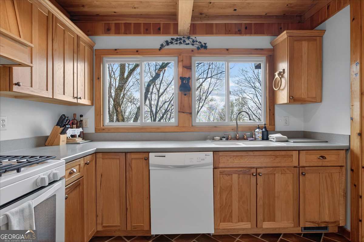 185 Alpine Drive Jasper GA 30143