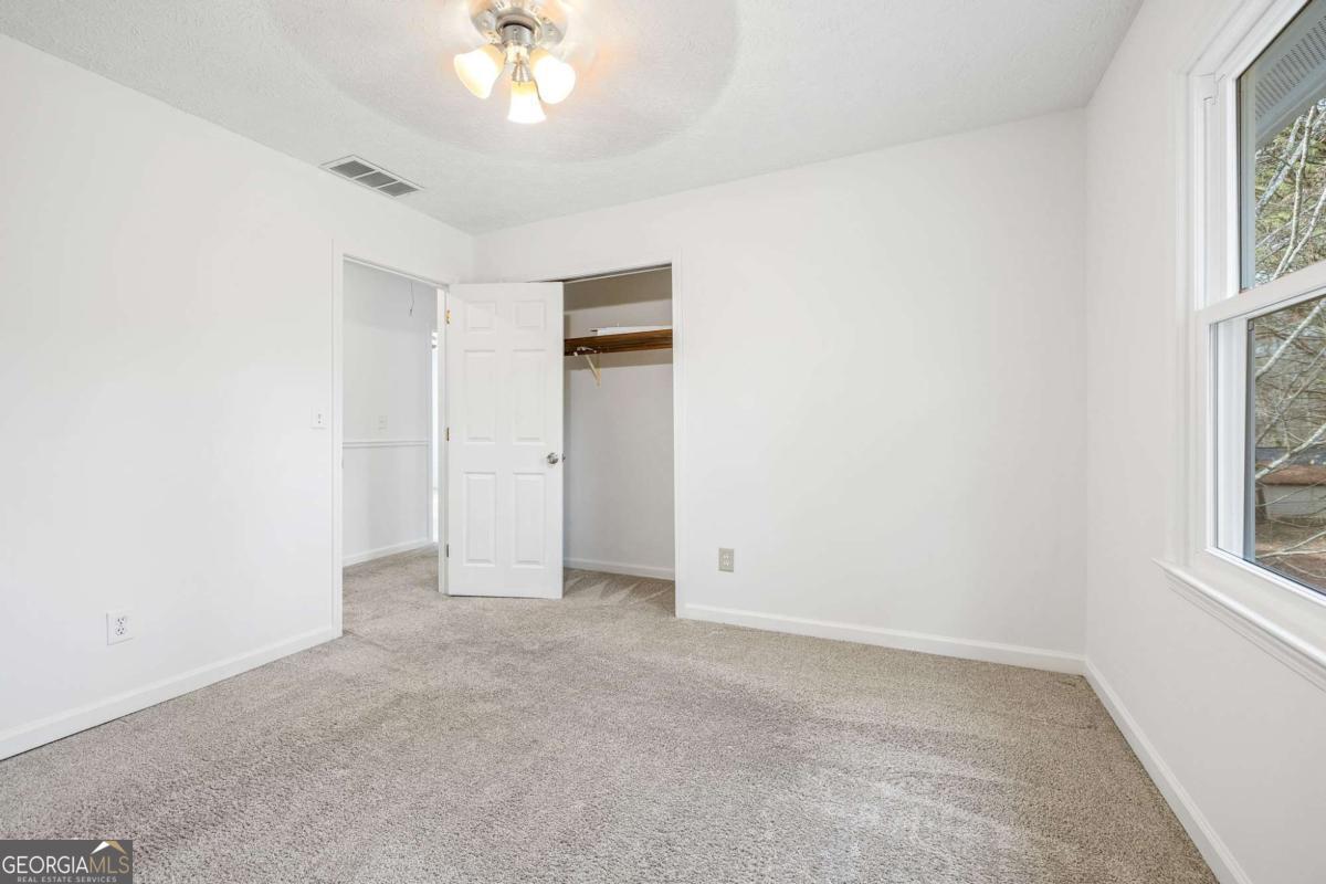 1833 Easter Cody Court Grayson GA 30017