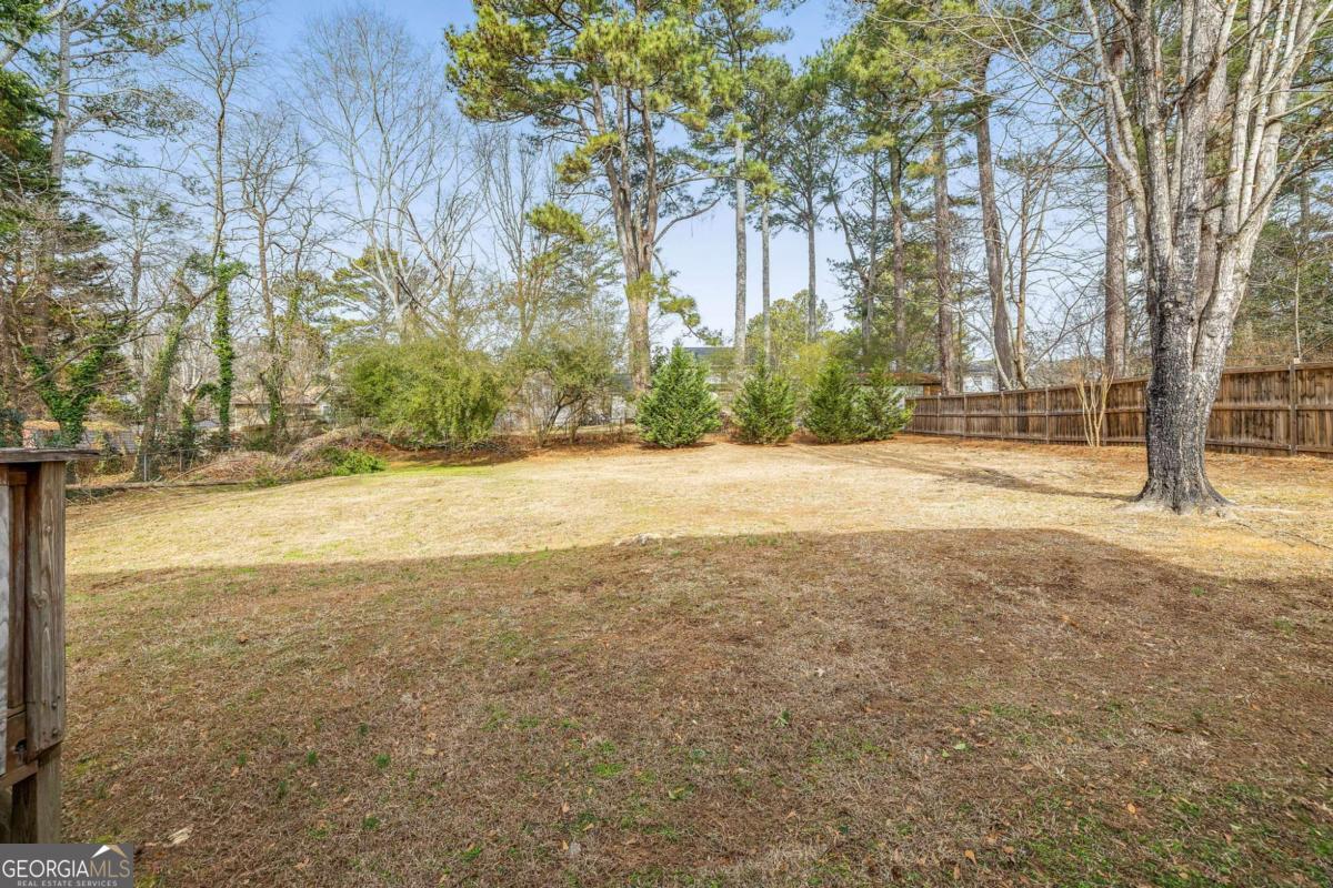 1833 Easter Cody Court Grayson GA 30017