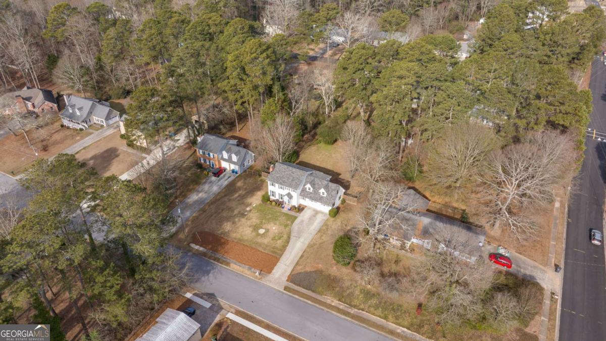 1833 Easter Cody Court Grayson GA 30017