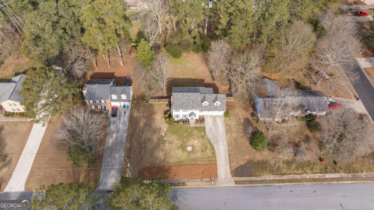 1833 Easter Cody Court Grayson GA 30017