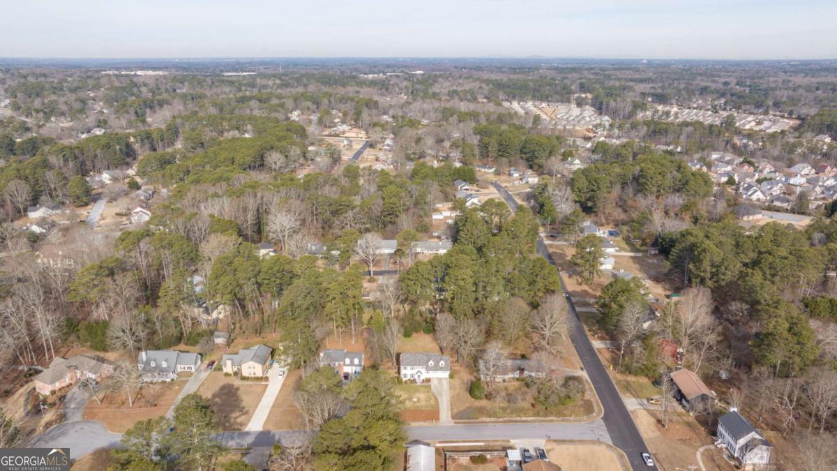 1833 Easter Cody Court Grayson GA 30017
