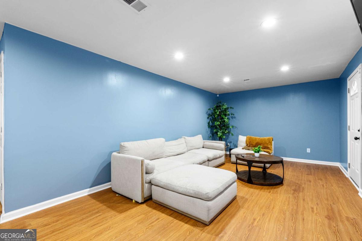 3044 Periwinkle Drive Snellville GA 30078