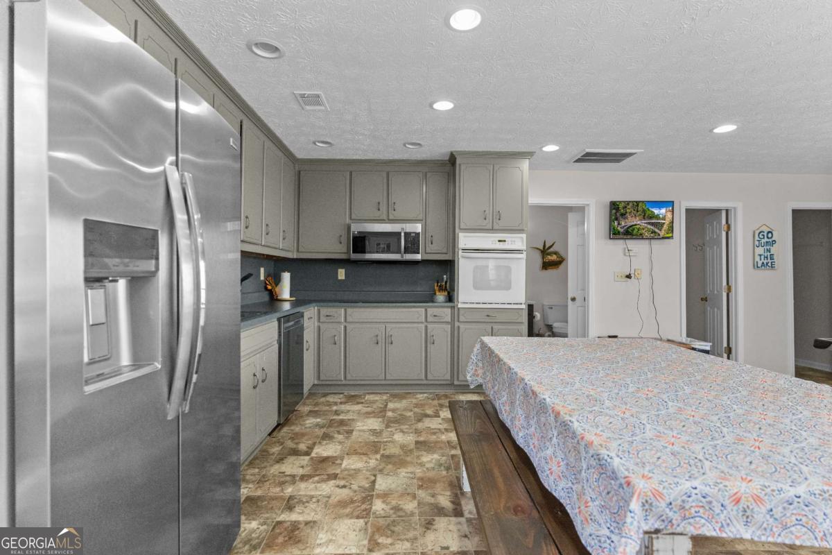 403 Long Shoals Drive Eatonton GA 31024