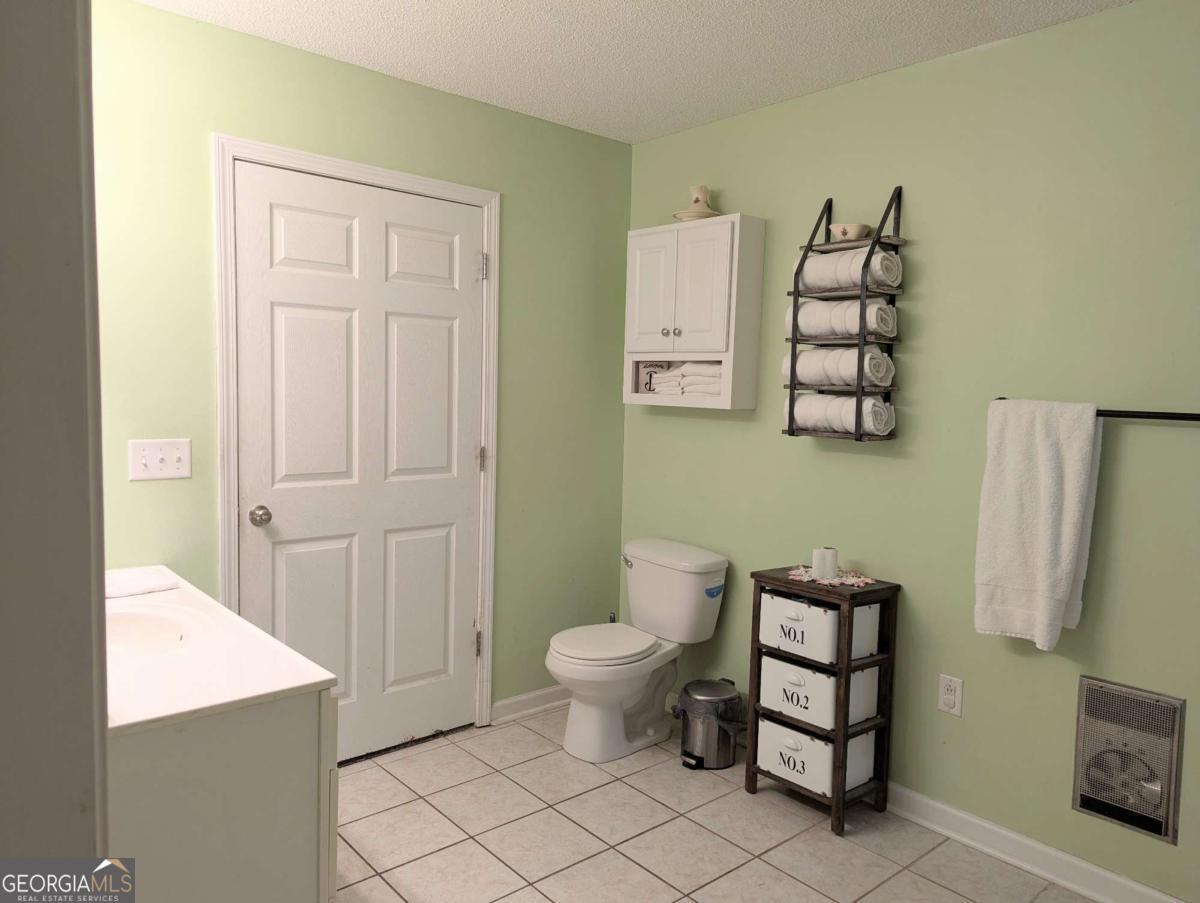 1401 Orange Street Vidalia GA 30474
