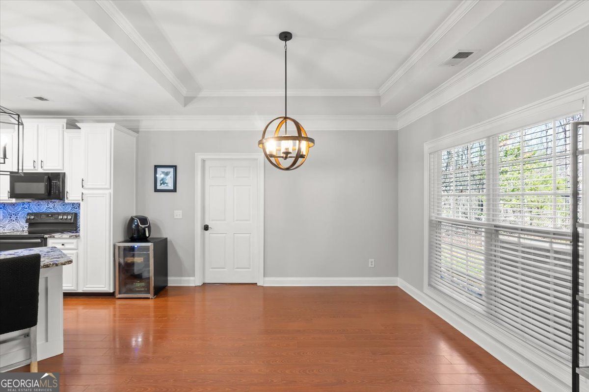 25 Cherokee Hills Drive Rydal GA 30171