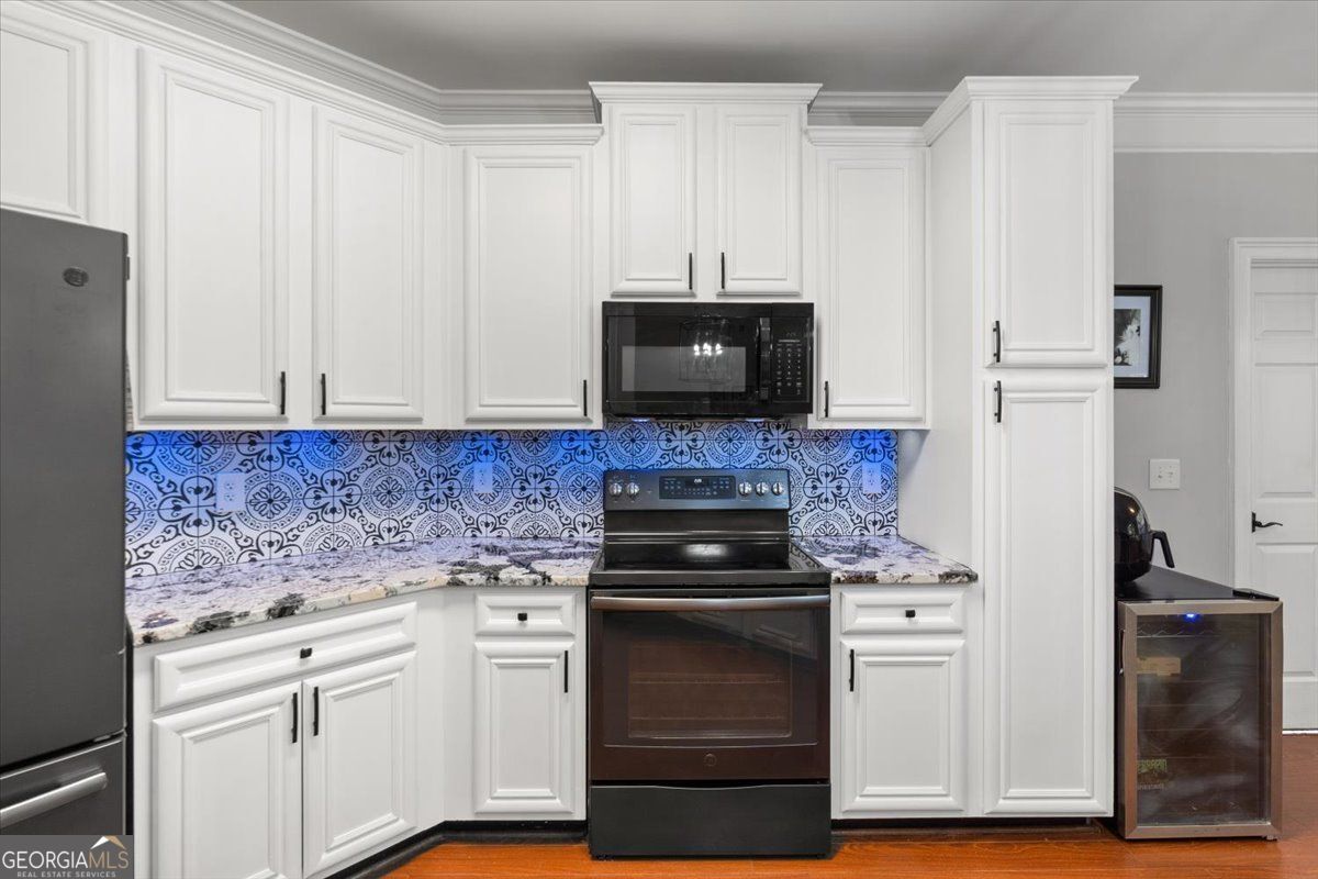 25 Cherokee Hills Drive Rydal GA 30171