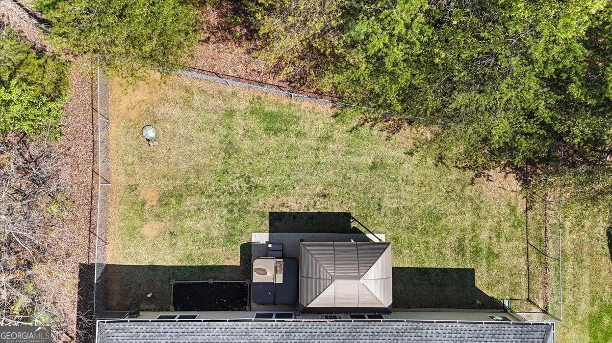 25 Cherokee Hills Drive Rydal GA 30171