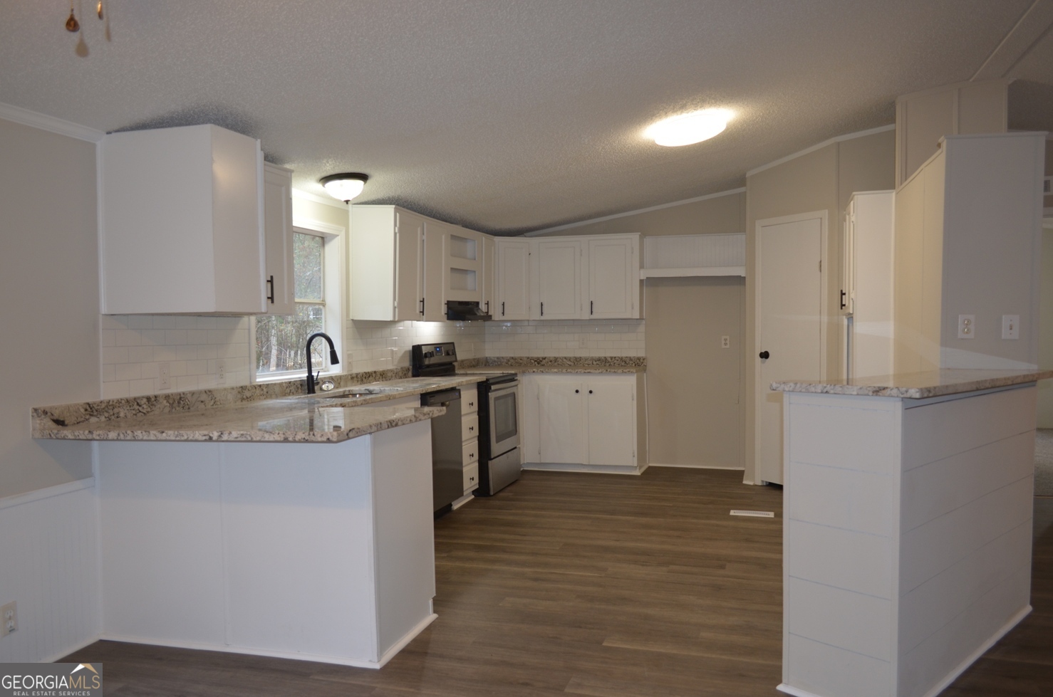 1048 Lee King Road Forsyth GA 31029