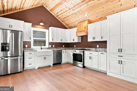 318 E Second Street Blue Ridge GA 30513