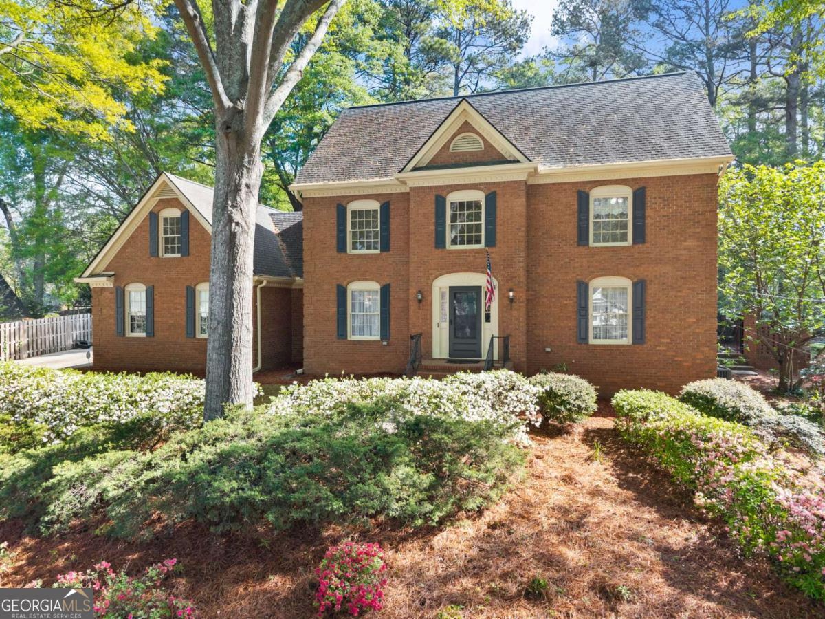 556 Daisy Nash Drive SW Lilburn GA 30047