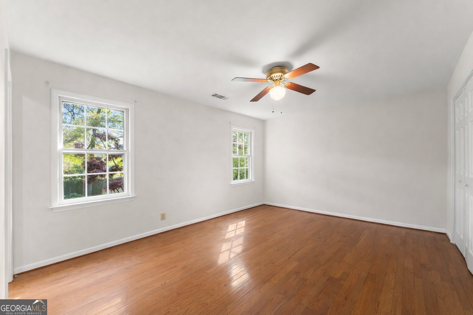 556 Daisy Nash Drive SW Lilburn GA 30047