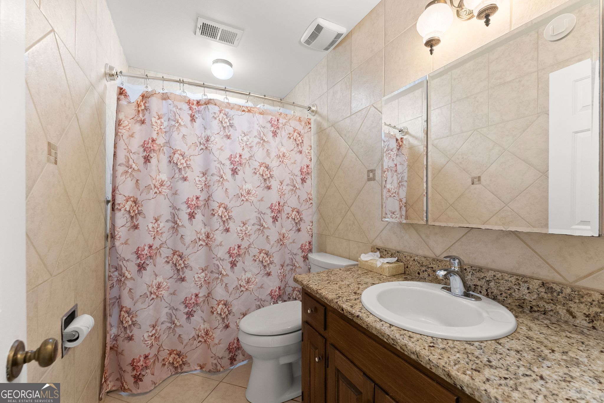 556 Daisy Nash Drive SW Lilburn GA 30047