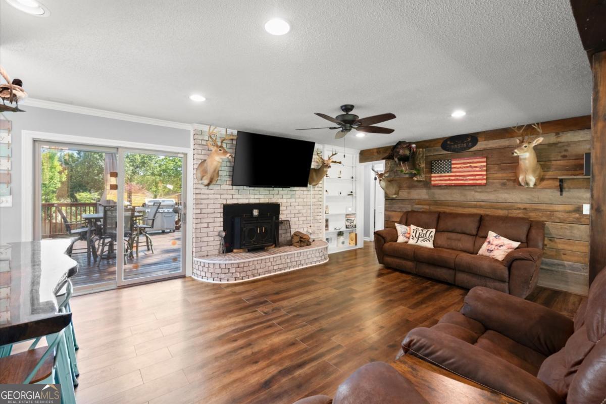 1002 Hank Lane Canton GA 30114