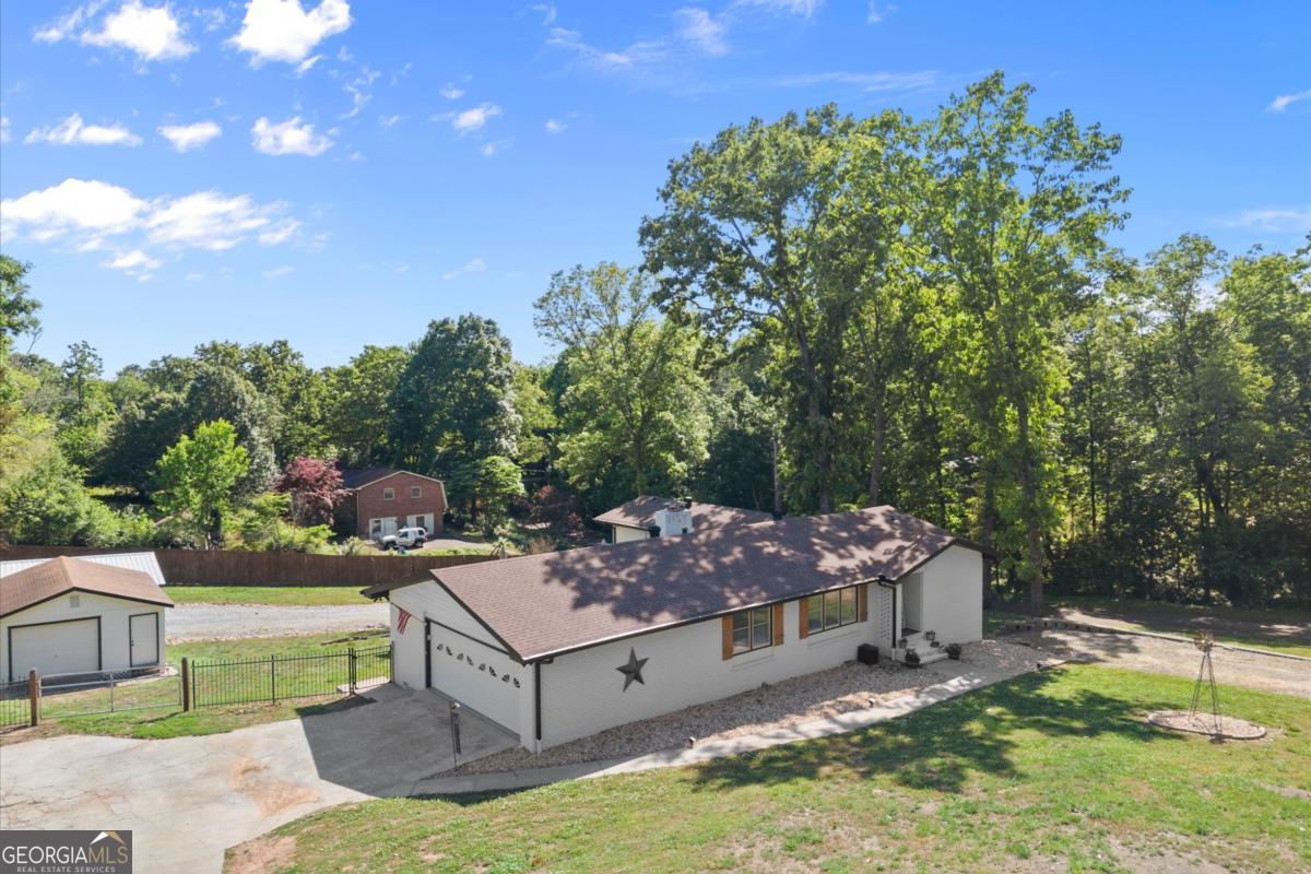 1002 Hank Lane Canton GA 30114