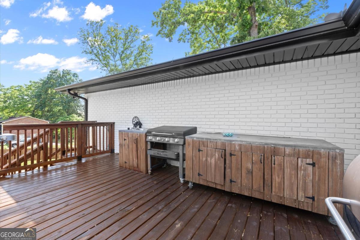 1002 Hank Lane Canton GA 30114