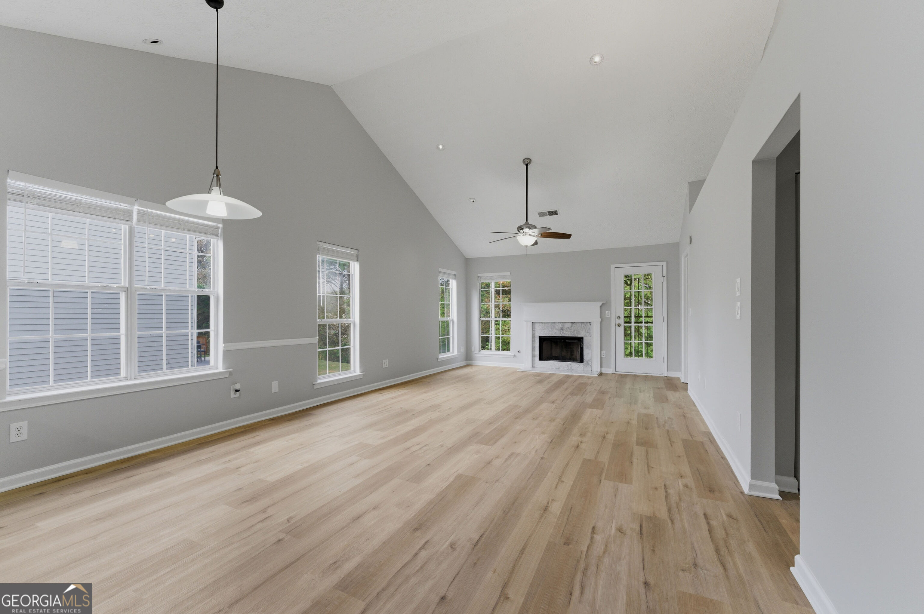 20 Village Walk Covington GA 30016