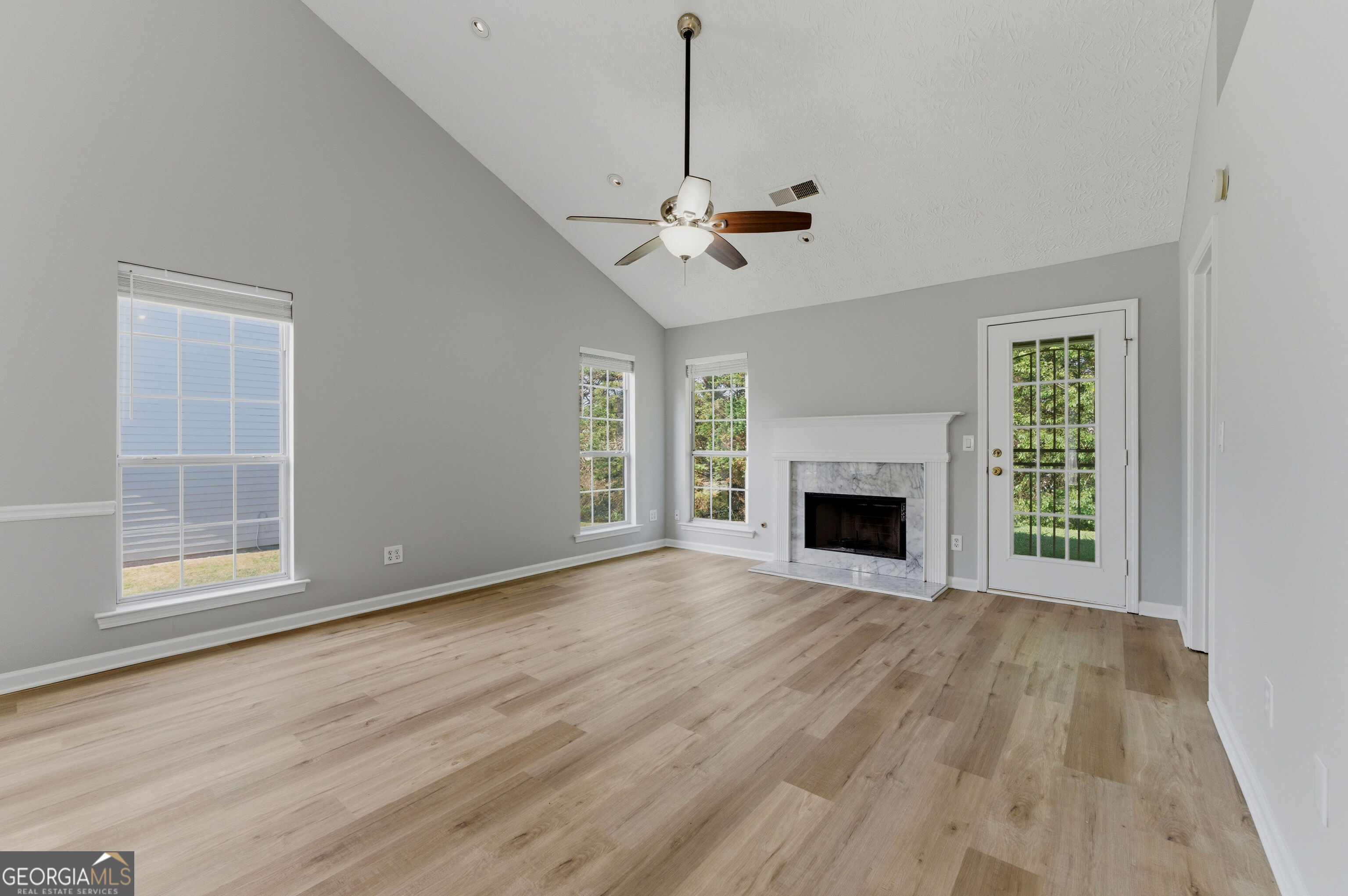 20 Village Walk Covington GA 30016