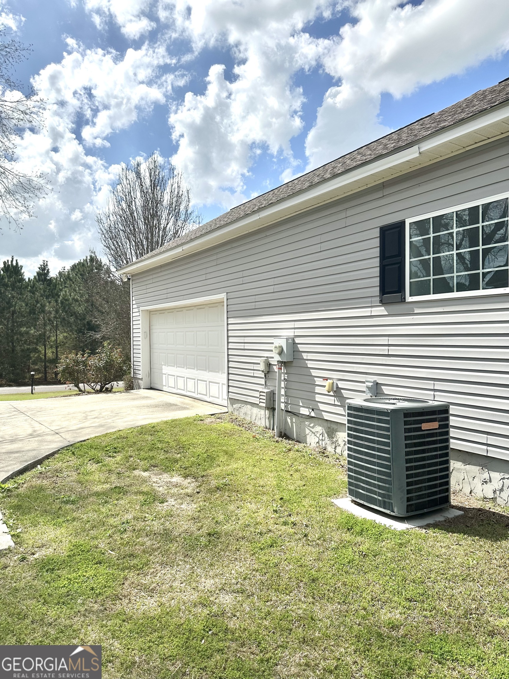 26 Alan Lane Tifton GA 31793