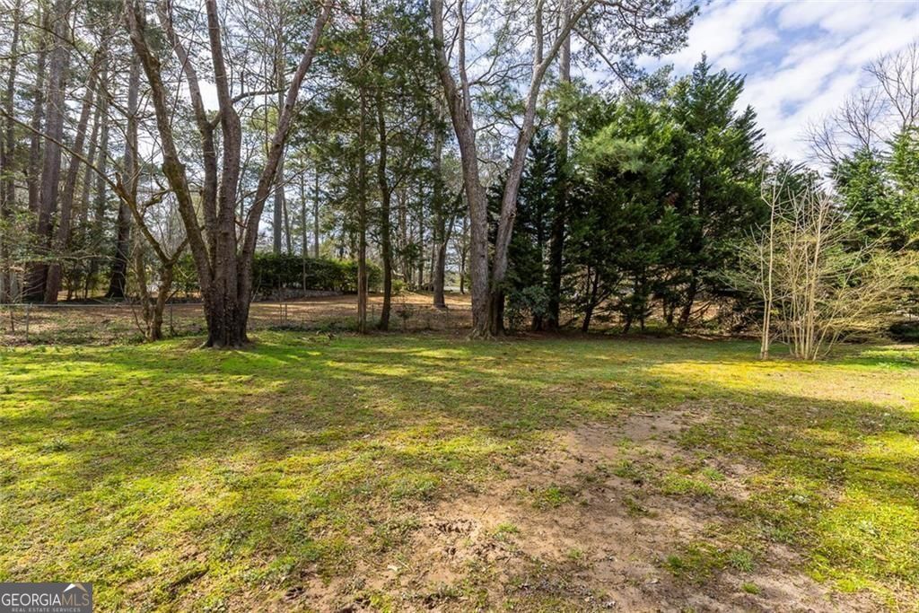 775 E Powderhorn Road NE Sandy Springs GA 30342