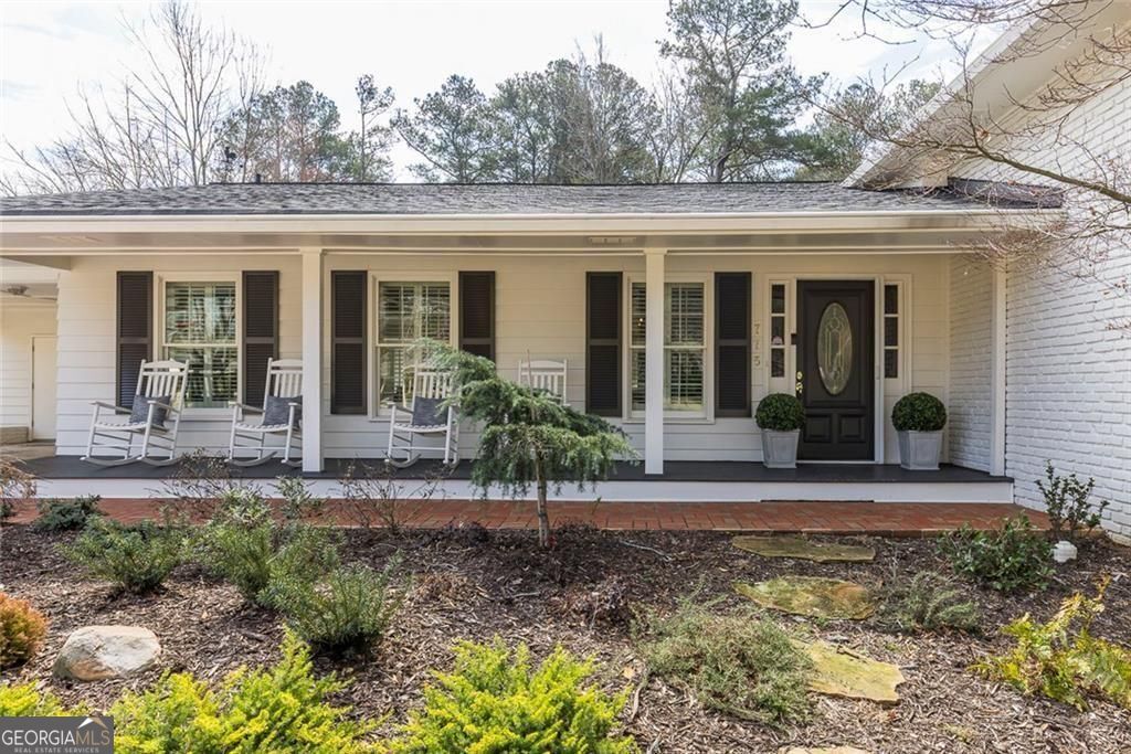 775 E Powderhorn Road NE Sandy Springs GA 30342