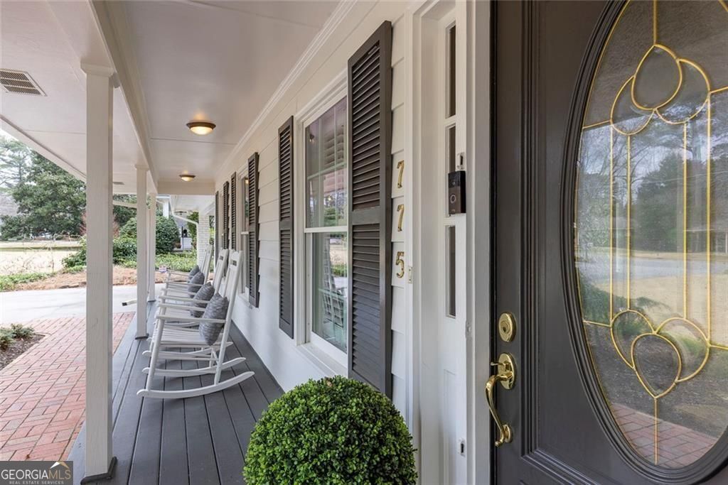 775 E Powderhorn Road NE Sandy Springs GA 30342