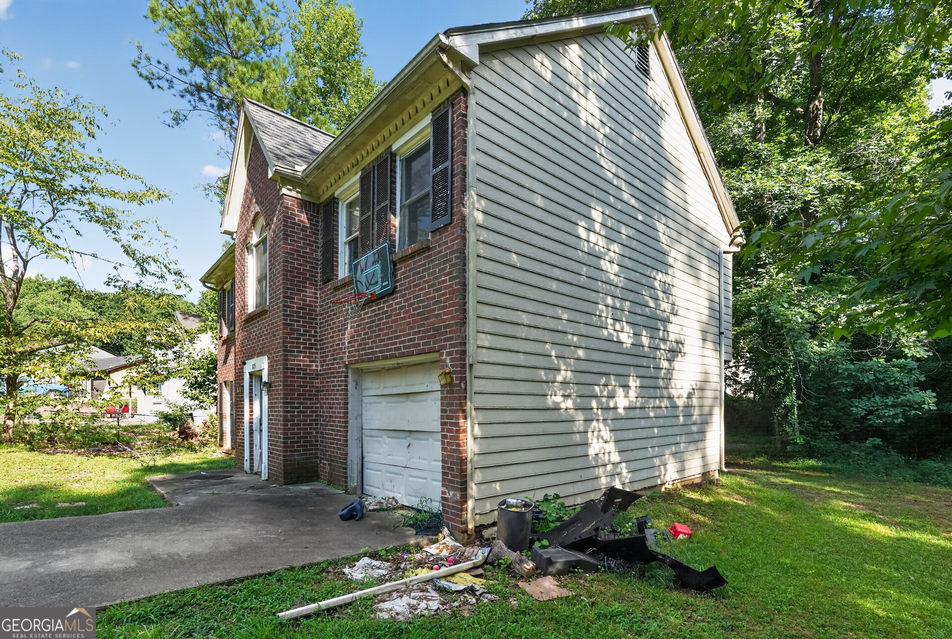 805 Greenhedge Drive Stone Mountain GA 30088
